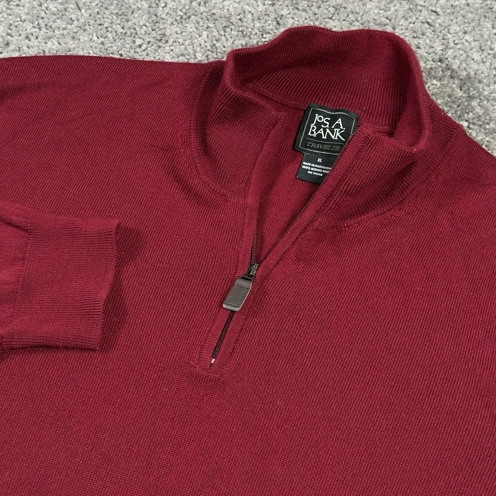 Jos A Bank Sweater Mens XL Burgundy 1/4 Zip 100% Merino Wool Traveler Preppy